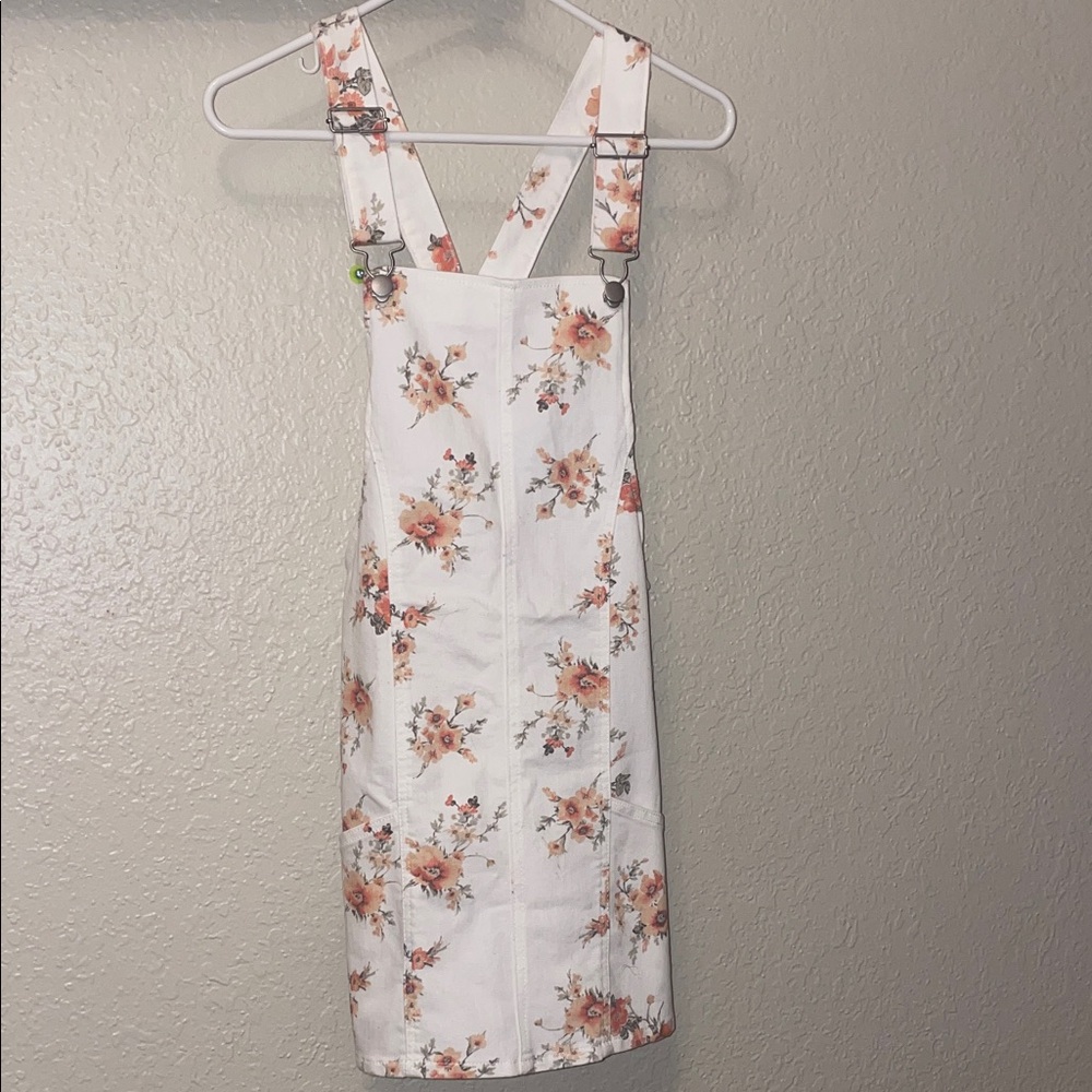 No Boundaries White Floral Midi Dress